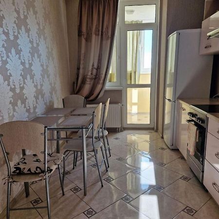 Видовые Апартаменты Κίεβο Εξωτερικό φωτογραφία
